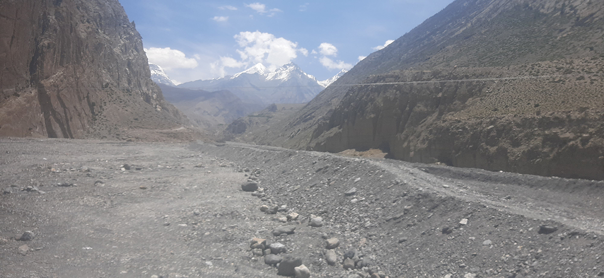 on the way Jomsom to muktinatha.jpg